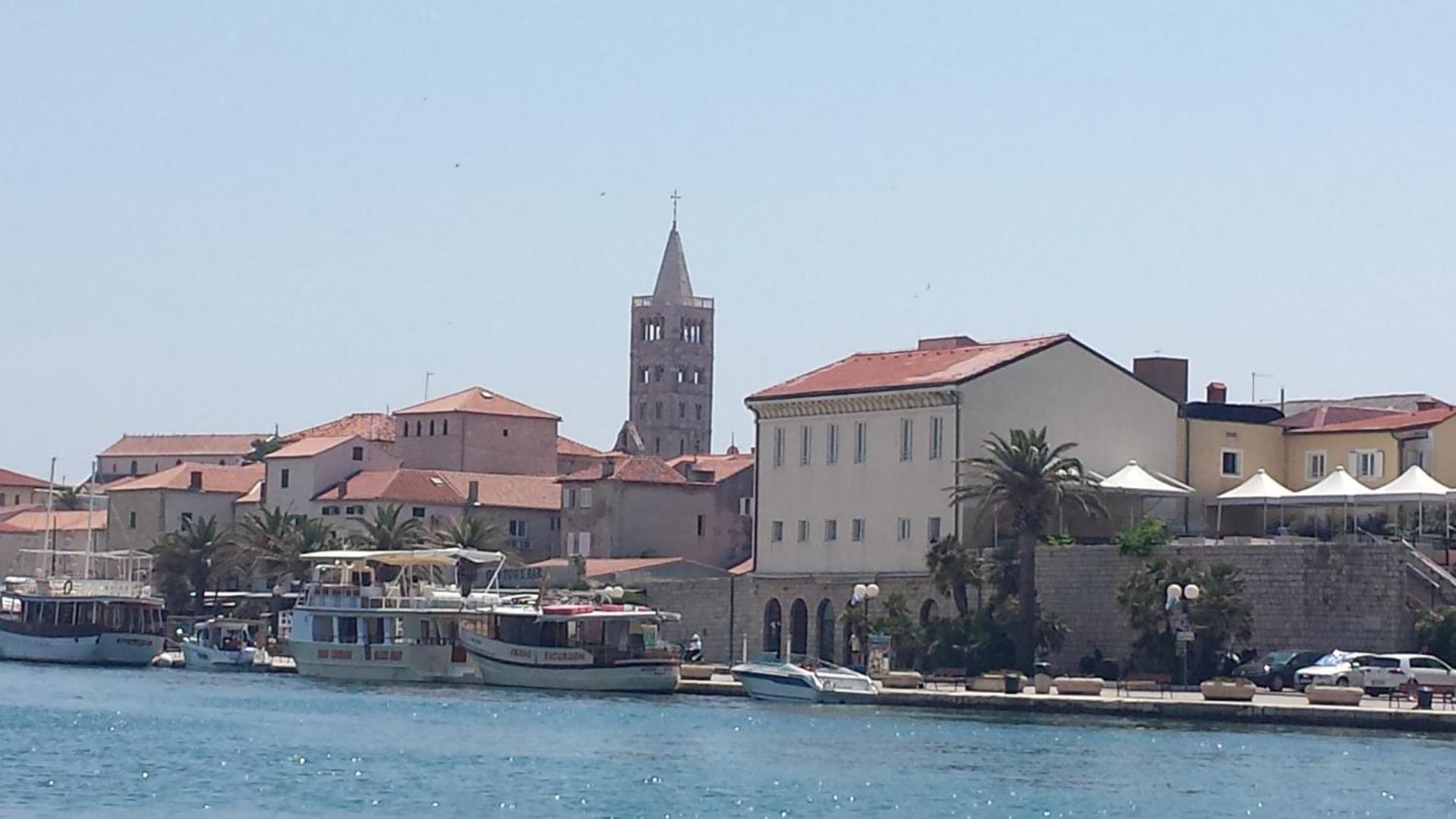 Nina Villa Rab Town Exterior photo