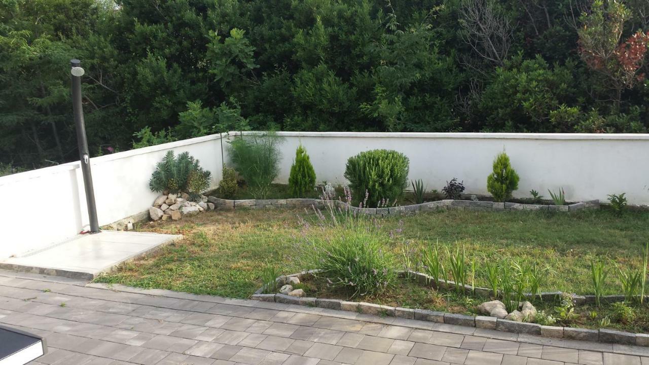 Nina Villa Rab Town Exterior photo