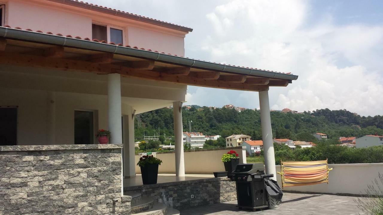 Nina Villa Rab Town Exterior photo