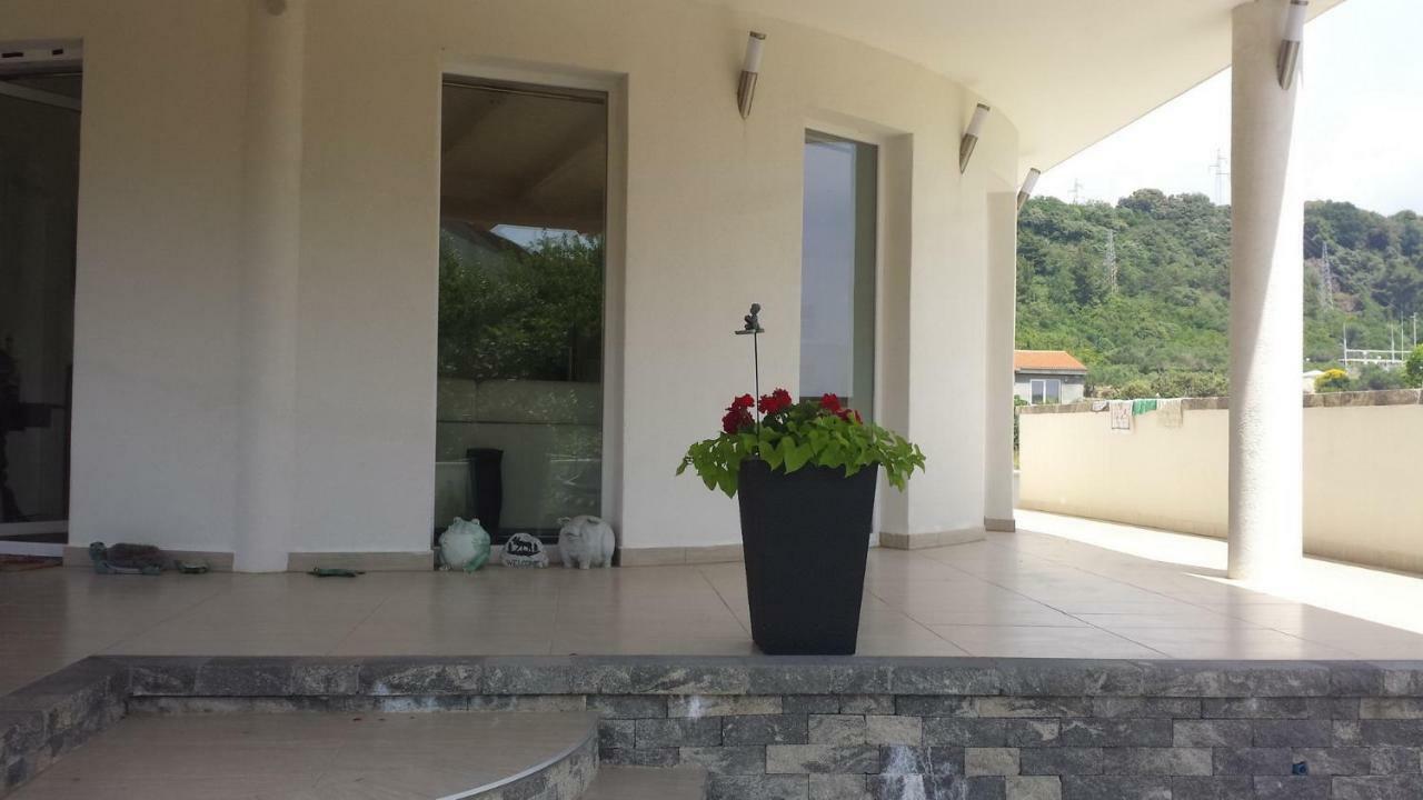 Nina Villa Rab Town Exterior photo