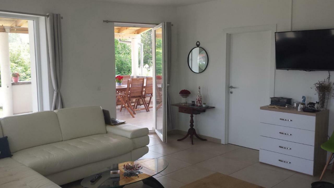 Nina Villa Rab Town Exterior photo