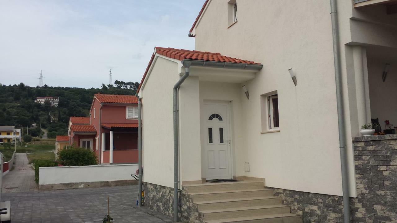 Nina Villa Rab Town Exterior photo
